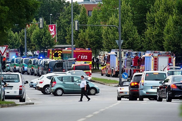 Münihte tren istasyonunda silahlı saldırı: 4 yaralı Münihte tren istasyonunda silahlı saldırı: 4 yaralı