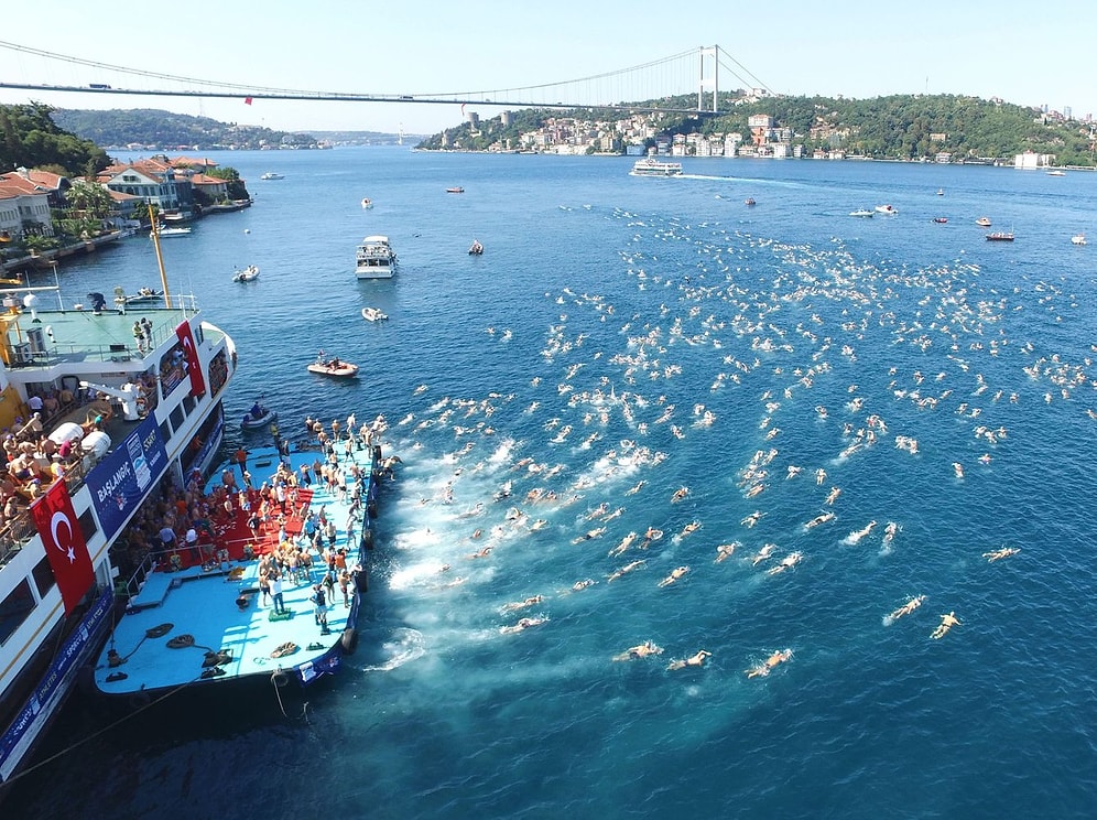 Boğaz'dan 2 Bin 180 Yüzücü Geçti