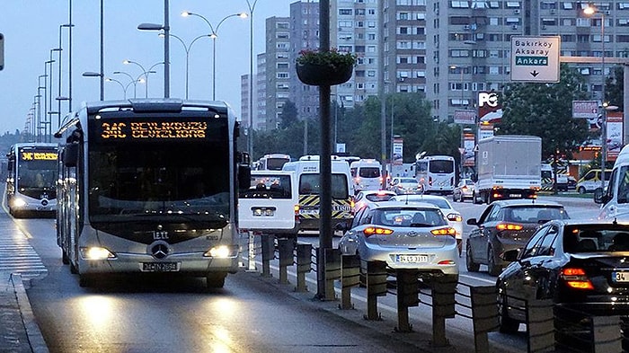 İstanbul'da Toplu Taşıma Çarşamba Gecesine Kadar Ücretsiz