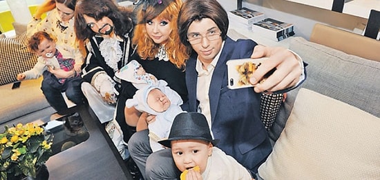 Звездные дети из пробирки: 11 знаменитостей и их семьи