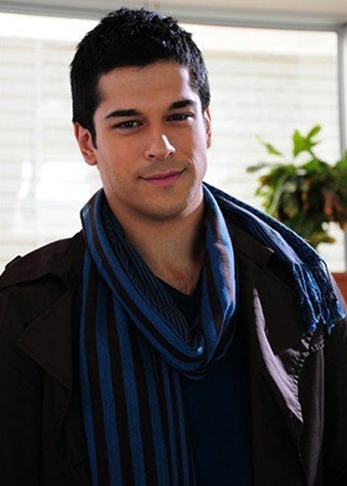 Burak Özçivit