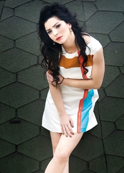 Merve Boluğur