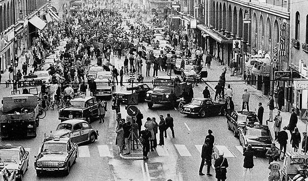 9. İsveç, soldan akan trafikten, sağdan akan trafiğe geçtikten sonraki ilk sabah | 1967
