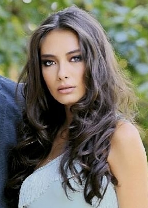 Neslihan Atagül