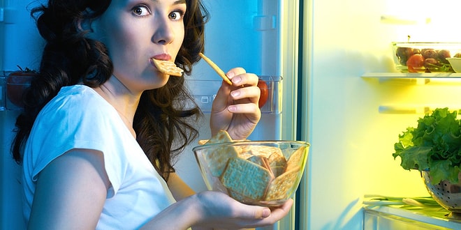 Как правильно питаться, чтобы лучше спать?