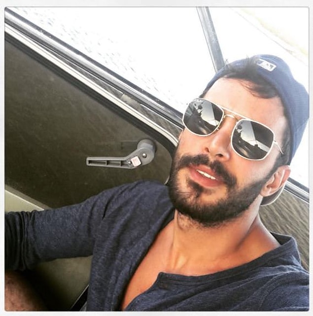 Dizinin final yapmasının ardından tatile çıkan Barış Arduç, haftalardır basından uzak bir tatil yapıyordu. Instagram hesabına koyduğu bu fotoğraf ise hayranlarını çok sevindirdi.