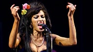 Bir Daha Onun Gibisi Zor Gelir: Kendi Cümlelerinden 20 Alıntıyla Amy Winehouse Efsanesi
