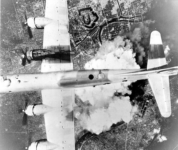 10. Saldırı gününde Japon radarları birkaç ABD uçağının yaklaşmakta olduğunu tespit etmişti.