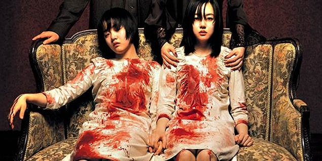 12. Sumi Karakteri ile Moon Geun Yeong, Suyeon Karakteri ile Lim Su-jeong