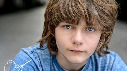 Dalton Karakteri ile Ty Simpkins