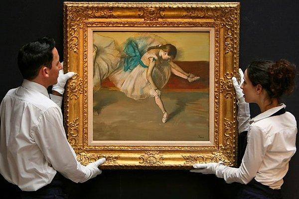 Degas'ın 1879'da tamamladığı "Danseuse au repos" adlı eseri, 1999'da 28 milyon dolara alıcı bulmuştu