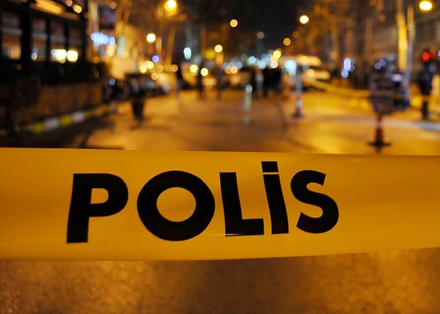 Olayın polise bildirilmesi üzerine Bağcılar Asayiş ekipleri, Hatice T.'yi evinde gözaltına aldı.
