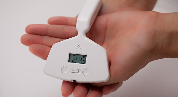 4. "Будильник" не сдвигается во время сна, с ним можно даже ходить в туалет, и он никуда не денется.