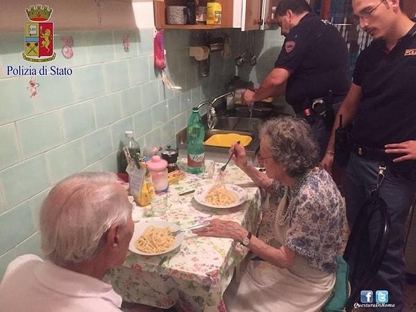 Dört polis memuru olay yerine geldiklerinde 84 yaşındaki Jole ve 94 yaşındaki eşi Michele ile karşılaştı. Fakat yaşlı çift ne bir suç işlemişti ne de eve hırsız girmişti.