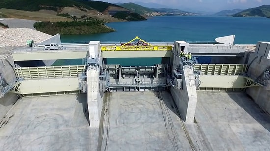 İzlerken Islanacağınız Baraj Kapağının İlk Kez Açıldığı O An