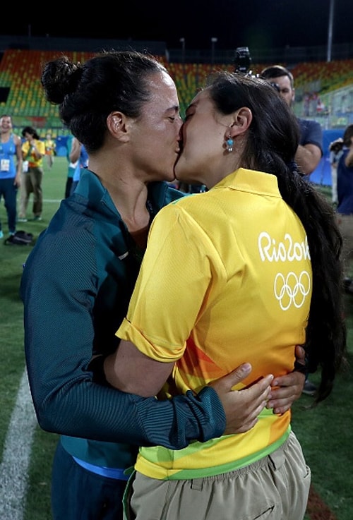 Eşcinsel Evlilik Teklifi Rio Olimpiyatları'na Damga Vurdu