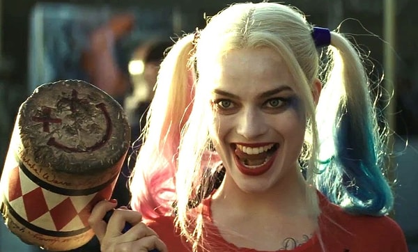 11. Несмотря на звездный статус девушки, все отзываются о ней как о простой и милой в общении.