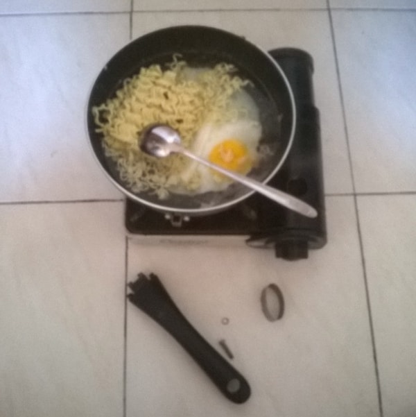 16. Действительно, кому нужны кухонные принадлежности