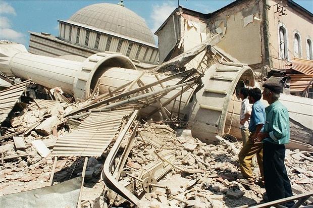 17 yilinda 17 agustos felaketi 7 madde ile turkiye nin deprem gercegi
