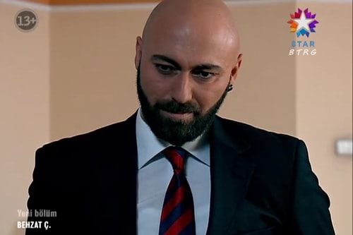 Metin Doğan (tankın önüne yatan kişi) - Emre Erçil