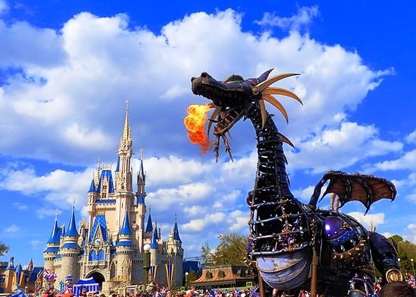 6. Волшебное королевство, Орландо, Флорида, США