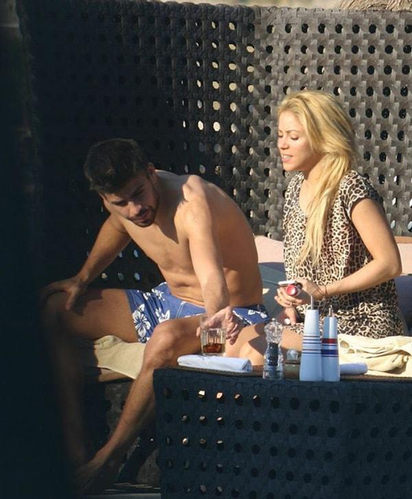 "Ibiza'da yaşayan aşçı bir arkadaşım var. Pique ve Shakira kendisini bir haftalığına tutmuş.