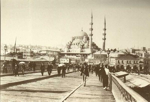 Şehr-i İstanbul'da Başlayan Bir Hayat