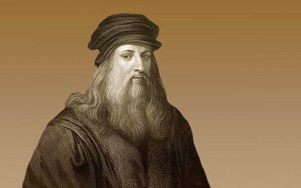 8. Leonardo da Vinci'nin aynı anda bir eliyle yazı yazıp diğer eliyle resim yapabildiği bilinmektedir.