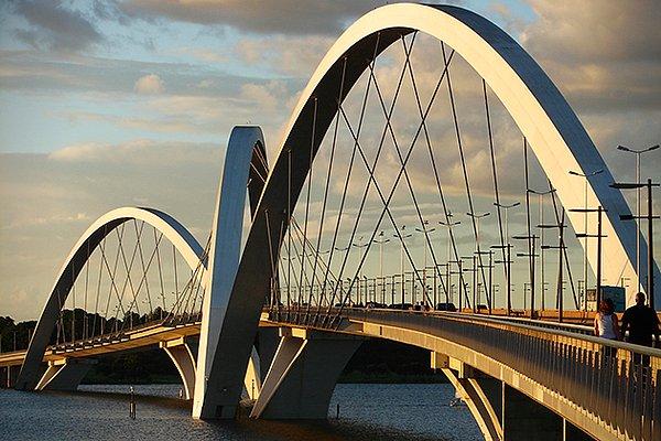 4. Juscelino Kubitschek Köprüsü - Brasillia, Brezilya