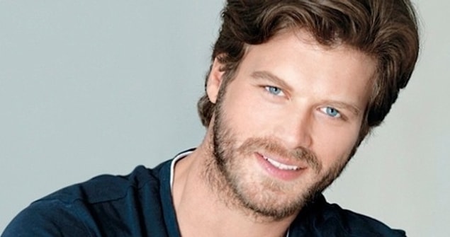 3. Kıvanç Tatlıtuğ