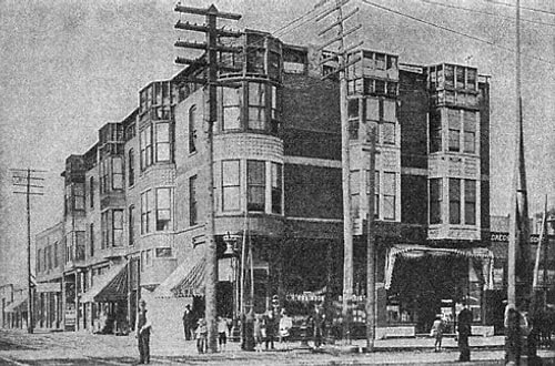 H.H. Holmes: America’s First Serial Killer (2004)