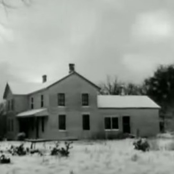 10. Эд Гейн: монстр из Висконсина (2000)