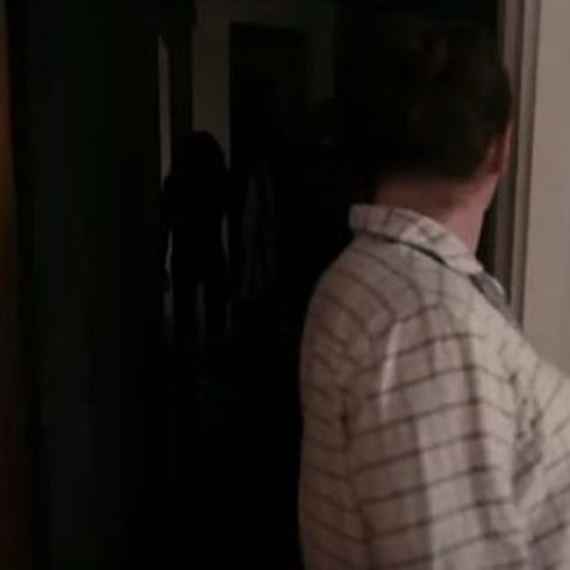 8. "Lights Out" aynı adlı filmin ilham kaynağı.