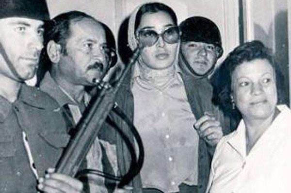 8. Bülent Ersoy da 1980 yılında hapse giren ünlülerden oldu.