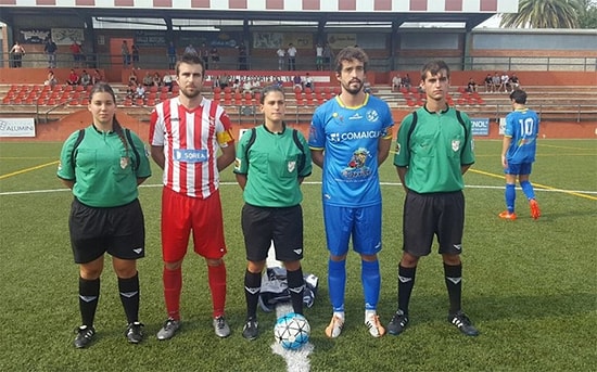 Kendisine "Git Bulaşıkları Yıka" Diyen Taraftarı Dışarı Attırdı