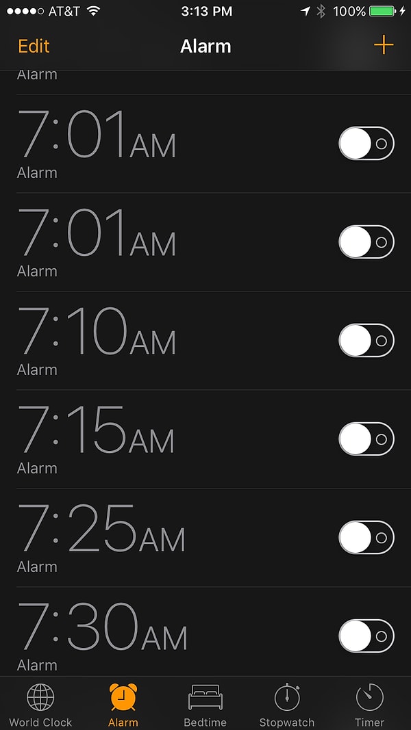 Он по прежнему сохраняет каждый сигнал, который вы когда-либо ставили себе на утро