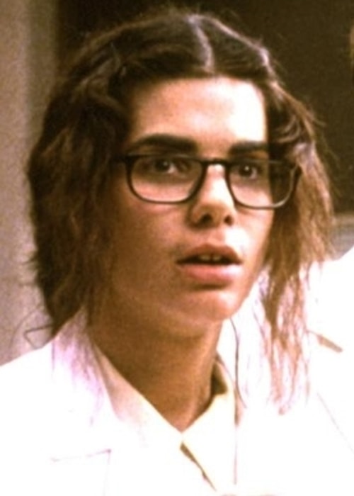 Sandra Bullock – Love Potion No. 9 (Aşk İksiri, 1992)