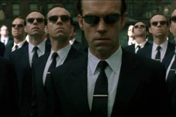 7. Есть еще парадокс умножения личности, так популярный во всех фантастических фильмах