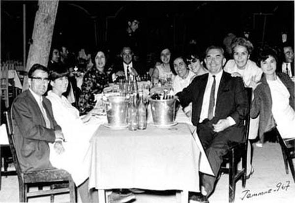 11. Ulus’ta Sümerbank binasının yerindeki Taşhan’ın arka bahçesinde açılan Karpiç Lokanta’sının Ankara’nın ilk modern lokantası olduğunu ve ismini Mustafa Kemal Atatürk’ün verdiğini,
