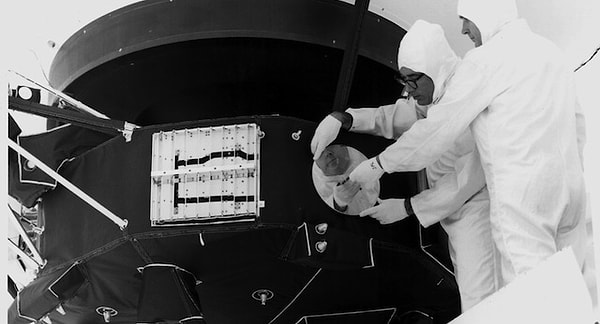 55 dilde mesajlar ve medeniyetimiz hakkında bilgiler içeriyor