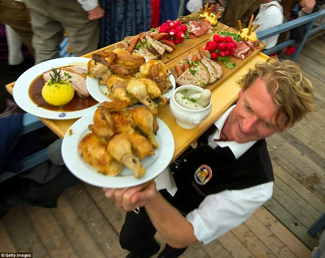 Almanya Nin En Unlu Festivali Olan Oktoberfest Ile Ilgili Bilmeniz Gereken Her Sey Burada Onedio Com