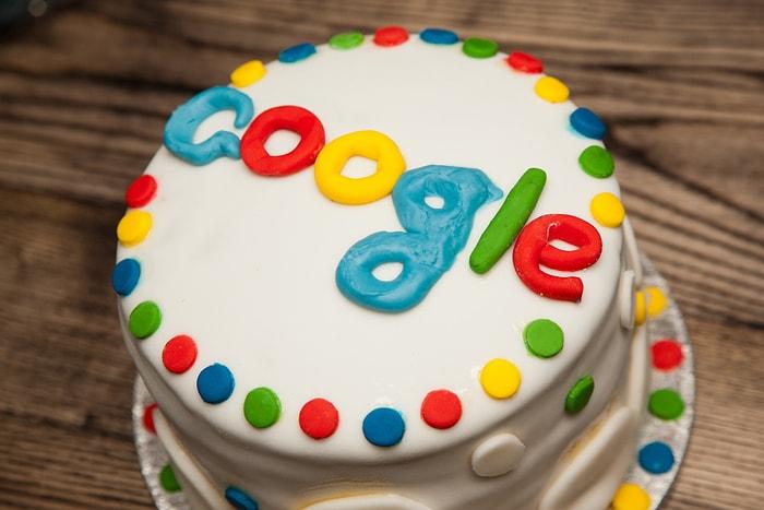 18. Doğum Günü Şerefine İnternet Dünyasının Kralı "Google" Şirketinin Kısa Tarihi