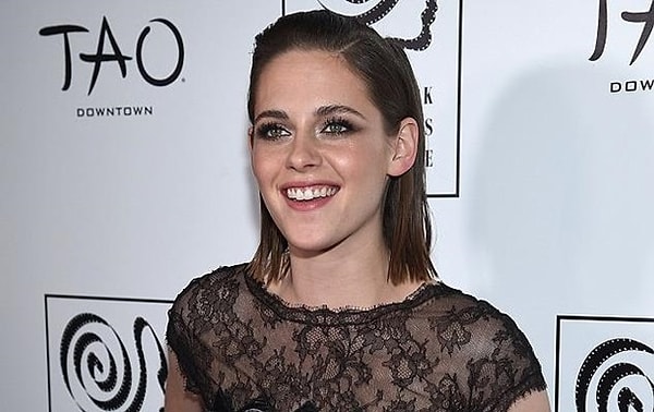 9. В таком образе Стюарт была в 2015-ом.