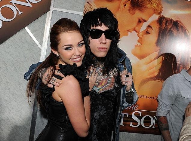 5. Miley Cyrus and Trace Cyrus