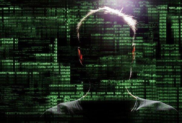 7. Ahlaklı bilgisayar korsanı (ethical hacker) kimdir?