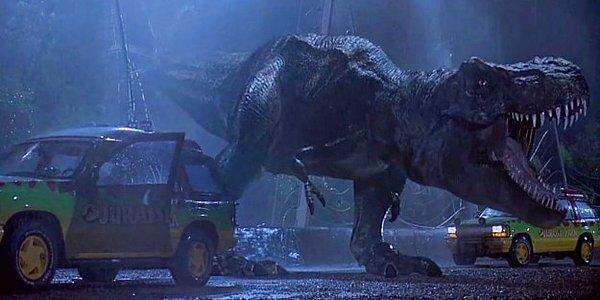 22. Jurassic Park'ta T-rex ile tanışalı 23 yıl oldu.