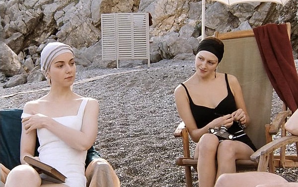 9. "Дневник его жены" (2000). Алексей Учитель.