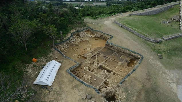 Japonya'da Bir Kalenin Altında Roma ve Osmanlı Sikkeleri Bulundu