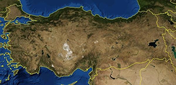12. Yani Türkiye’deki yaklaşık 22 milyon haneden, 19 milyondan fazlası borçlu durumda.