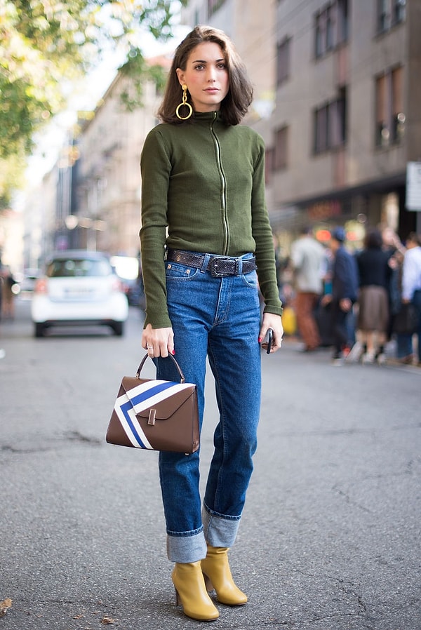 8. Поскольку одна сережка вернется к нам уже в этом году.